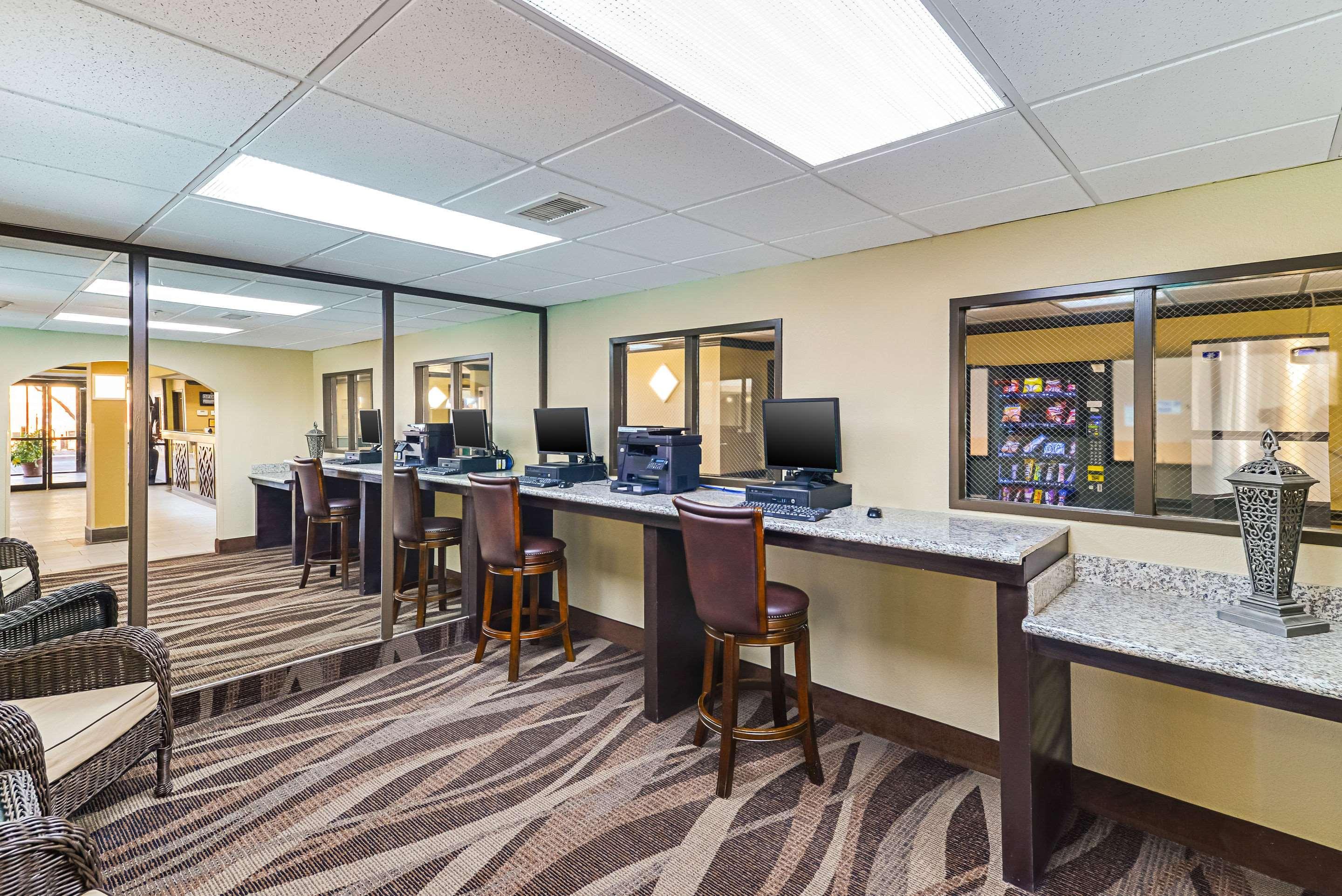 Quality Inn & Suites Lubbock Eksteriør bilde