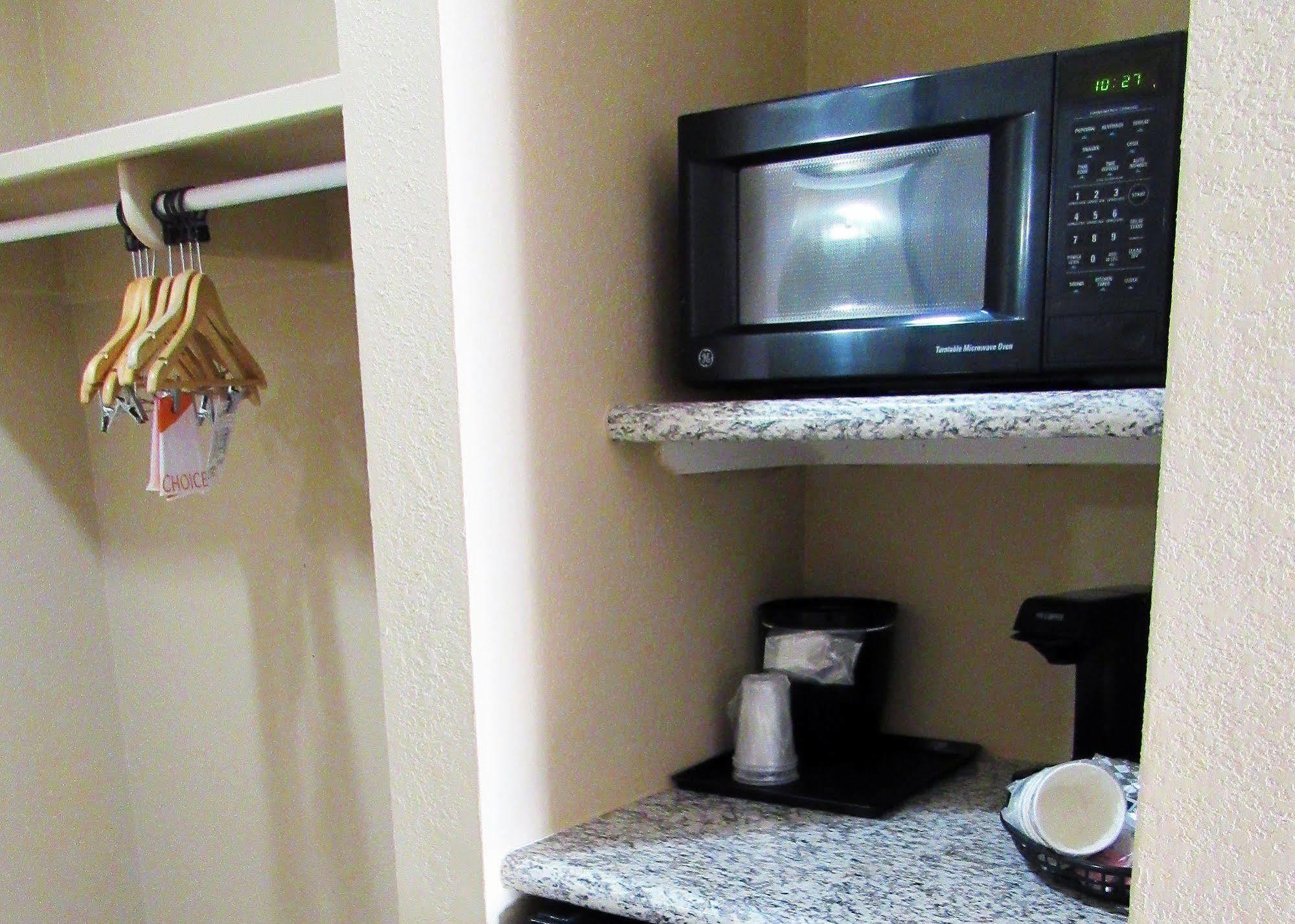 Quality Inn & Suites Lubbock Eksteriør bilde